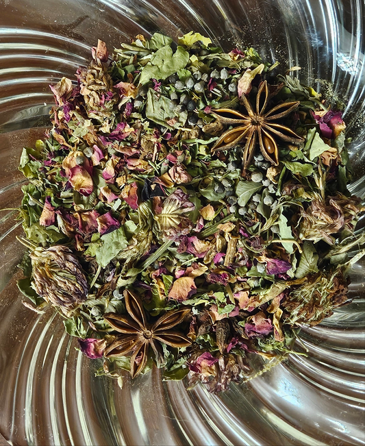 Feminique Herbal Infusion For Women's Wellness